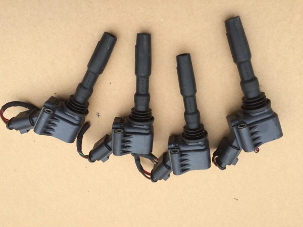 Bobina inductie Audi A3 8V E-TRON 04E905110B 04E 905 110 B - Dezmembrari Auto