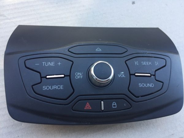 Panou control radio CD player Ford Kuga II CJ5T-18K811-HK CJ5T18K811HK - Dezmembrari Auto