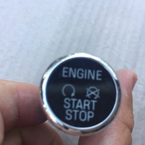 Buton start stop Ford Kuga II din 2016 - Dezmembrari Auto