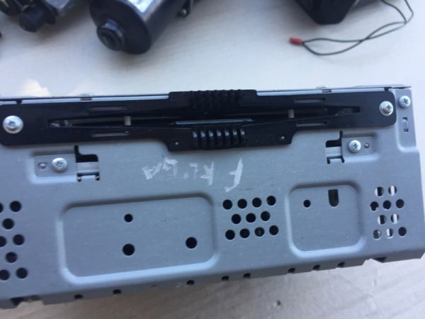Radio CD player Ford Kuga CV4T-19C107-ND CV4T19C107-ND - Dezmembrari Auto - imagine 2