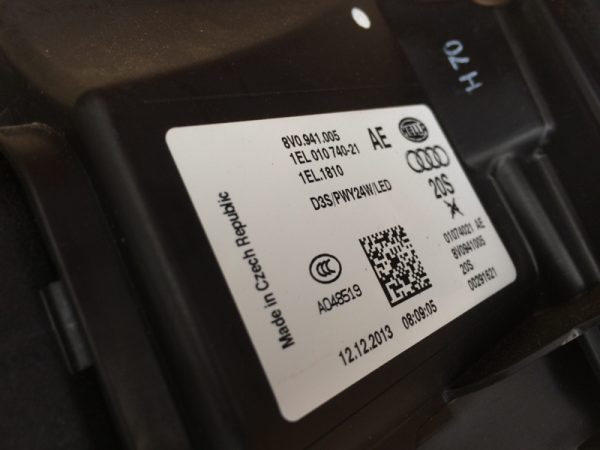 Far stanga cu xenon Audi A3 8V E-TRON 2014 8V0941005 8V0 941 005 - Dezmembrari Auto - imagine 2