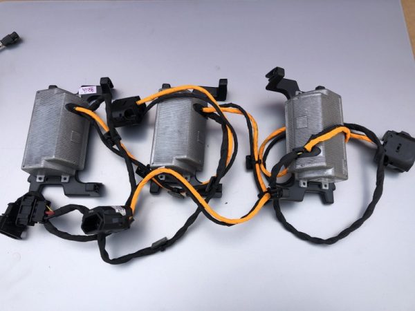 Invertor 230 V VW Passat B8 Arteon 5Q0907155C 5Q0 907 155 C - Dezmembrari Auto