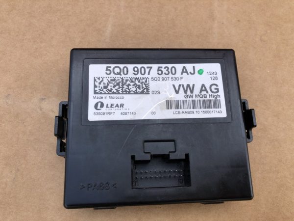 5Q0907530AJ 5Q0 907 530 AJ modul can gateway VW Tiguan din 2017 - Dezmembrari Auto