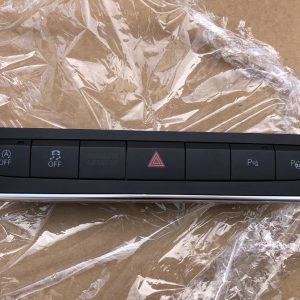 8P0927137AR 8P0 927 137 AR consola butoane Audi A3 8P facelift - Dezmembrari Auto