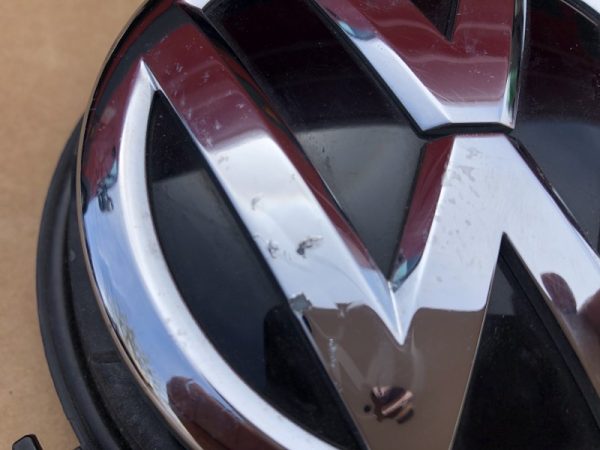 Maner haion capota portbagaj VW Passat B8 - Dezmembrari Auto - imagine 2