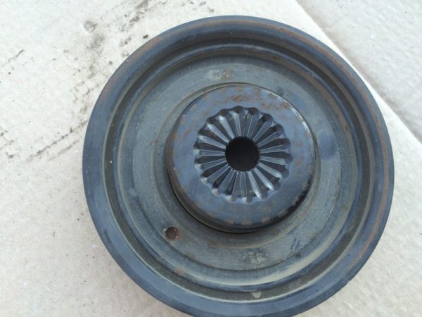 Fulie motor VW UP 2012 1.0 CHYA 04C105243A 04C 105 243 A - Dezmembrari Auto - imagine 2