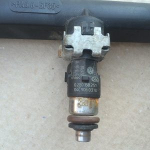 Injectoare injector VW UP 04C906031D 04C 906 031 D - Dezmembrari Auto