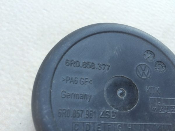 Scrumiera VW UP 2012  6R0858377 6R0 858 377 - Dezmembrari Auto - imagine 3