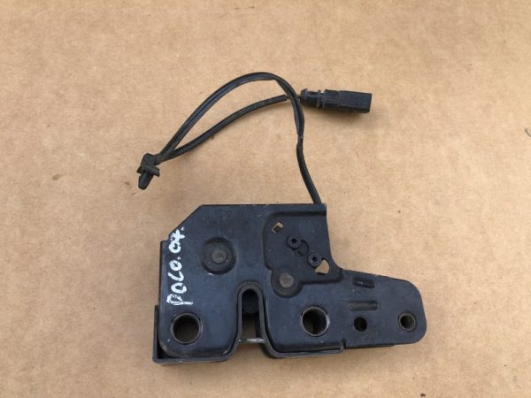 Broasca trager VW Polo 9n din 2008 - Dezmembrari Auto