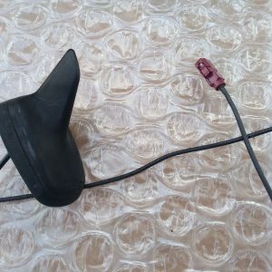 Antena radio Audi A3 8P facelift 8P0035503J 8P0 035 503 J - Dezmembrari Auto