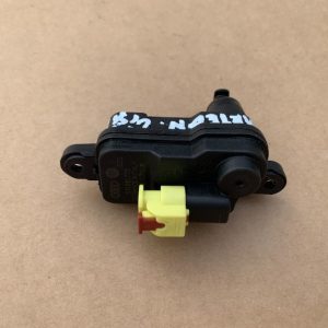 Actuator rezervor VW Arteon 510810773 510 810 773 la 0 km - Dezmembrari Auto