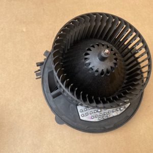 Aeroterma bord cu rezistenta Audi A3 8V 5Q0907521C 5Q0 907 521 C 5Q1819021E 5Q1 819 021 E - Dezmembrari Auto