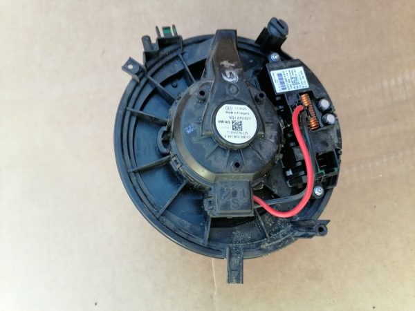 Aeroterma cu rezistenta VW Golf 7 5Q1819021 5Q0907521A - Dezmembrari Auto