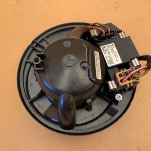 Aeroterma cu rezistenta VW Passat B6 3C0907521 3C0 907 521 3C1820015G 3C1 820 015 G - Dezmembrari Auto