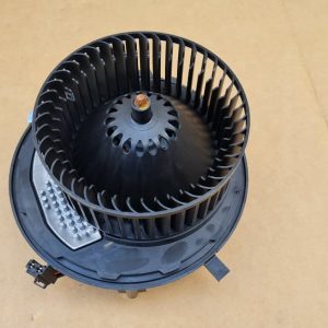 Aeroterma cu rezistenta VW Passat B8 3Q1819021 3Q1 819 021 5Q0907521E 5Q0 907 521 E - Dezmembrari Auto