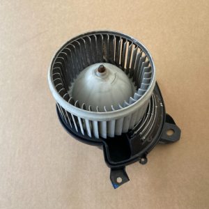 Aeroterma modelul cu clima climatronic Opel Corsa D 13293624 - Dezmembrari Auto