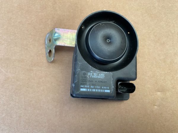 Alarma Audi A6 C7 2016 1K0951605C 1K0 951 605 C la 0 km - Dezmembrari Auto