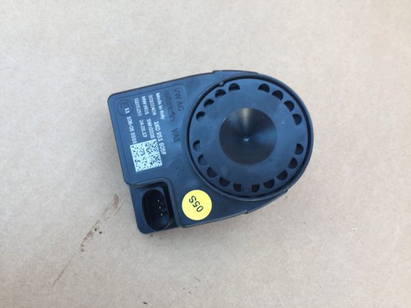 Alarma Seat Alhambra 2 VW Sharan 7n 2012 - 2020 1K0951605F 1K0 951 605 F - Dezmembrari Auto