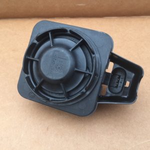 Alarma / sirena VW Tiguan 2016 5Q0951605A 5Q0 951 605 A - Dezmembrari Auto