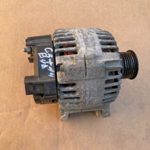 Alternator 110A VW Golf 5 1.4 tsi 036903024H 036 903 024 H - Dezmembrari Auto