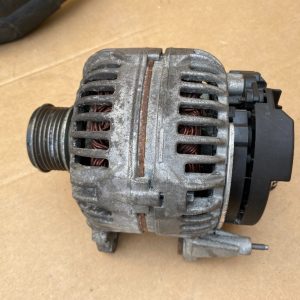 Alternator 140A Audi A4 B6 06F903023J 06F 903 023 J - Dezmembrari Auto