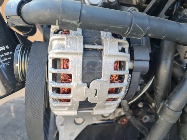 Alternator 140A VW Jetta 2017 2.0 tdi 03L903023K 03L 903 023 K - Dezmembrari Auto