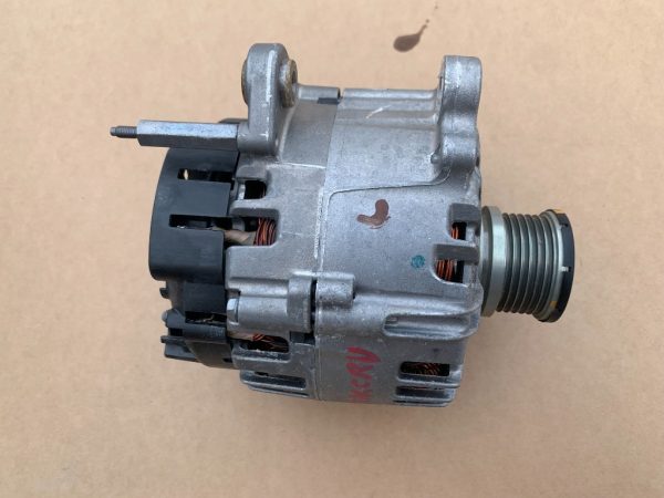 Alternator 140A VW Touran 2017 03L903023L 03L 903 023 L la 0 km - Dezmembrari Auto