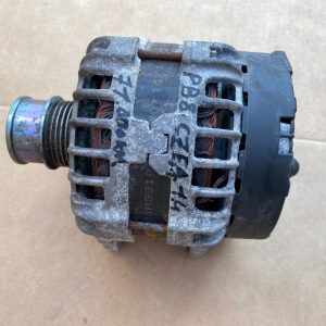 Alternator 180A VW Passat B8 1.4 tsi 04E903021P 04E 903 021 P - Dezmembrari Auto