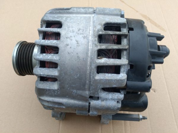Alternator Audi A3 8V 03L903023L 03L 903 023 L - Dezmembrari Auto