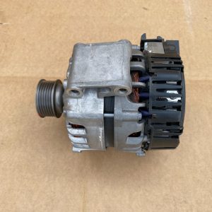 Alternator Audi A4 B9 06L903018F 06L 903 018 F 06L903018H 06L 903 018 H - Dezmembrari Auto