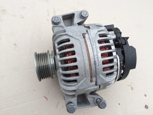 Alternator Audi VW Seat Skoda 2.0 tsi 06B903016AB 06B 903 016 AB - Dezmembrari Auto