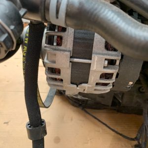 Alternator VW Arteon facelift 2021 04L903021J 04L 903 021 J la 0 km - Dezmembrari Auto