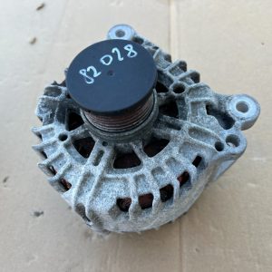 Alternator VW Golf 7 1.6 tdi 03L903023L 03L 903 023 L - Dezmembrari Auto