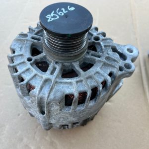 Alternator VW Golf 7 1.6 tdi 03L903023L 03L 903 023 L - Dezmembrari Auto