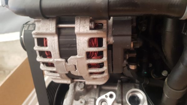 Alternator VW Jetta 2017 2.0 tdi 03L903023K 03L 903 023 K la 0 km - Dezmembrari Auto