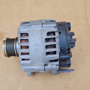 Alternator VW Passat B8 2.0 tdi 03L903024L 03L 903 024 L - Dezmembrari Auto