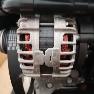 Alternator VW Passat B8 2.0 tdi 04L903024T 04L 903 024 T la 0 km - Dezmembrari Auto