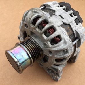 Alternator VW Polo AW 2019 VI AW 1.0 tsi DKZ 04E 903 015 A 04E903015A - Dezmembrari Auto