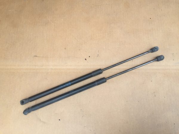 Amortizoare amortizor haion Audi A3 8P hatchback 8P4827552B 8P4 827 552 B - Dezmembrari Auto