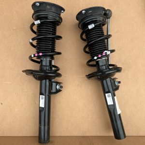 Amortizoare cu arcuri si flanse Audi A3 8Y Golf 8 din 2023 la 0 km 5WA413023A 5WA 413 023 A - Dezmembrari Auto