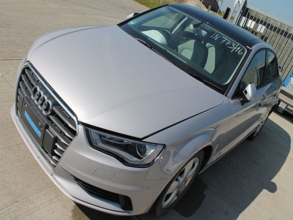 Amortizor capota Audi A3 8V 2016 limuzina / sedan 2.0 tdi DEJ - Dezmembrari Auto