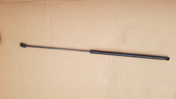 Amortizor capota fata VW Golf 7 5G0823359 5G0 823 359 - Dezmembrari Auto