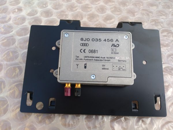 Amplificator Antena Audi A3 8P 8J0035456A 8J0 035 456 A - Dezmembrari Auto