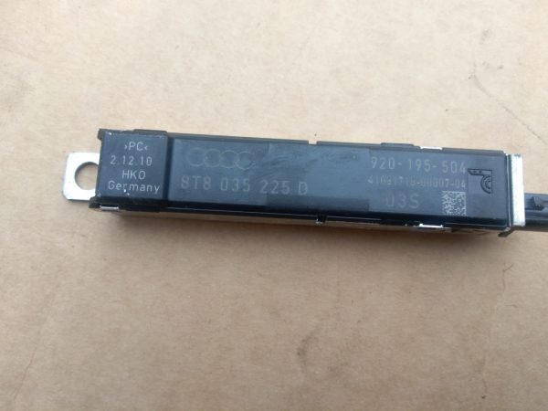 Amplificator antena Audi A5 8T8035225D 8T8 035 225 D - Dezmembrari Auto