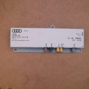 Amplificator antena Audi 8E9035225B - Dezmembrari Auto