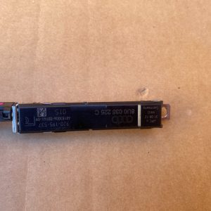 Amplificator antena Audi Q3 8U0035225C 8U0 035 225 C - Dezmembrari Auto