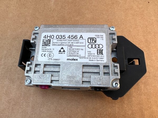 Amplificator antena VW Arteon facelift 2021 4H0035456A 4H0 035 456 A - Dezmembrari Auto