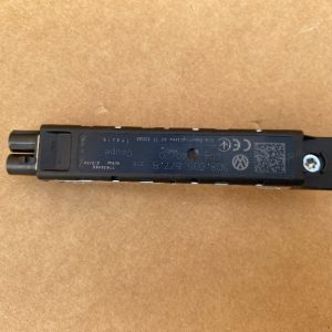 Amplificator antena VW Caddy Ford Tourneo Connect 2023 3G8035577B 3G8 035 577 B la 0 km - Dezmembrari Auto