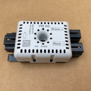 Amplificator antena VW Golf 7 2019 5Q0035570 5Q0 035 570 la 0 km - Dezmembrari Auto