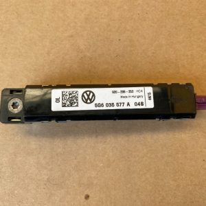Amplificator antena VW Golf 7 5G6035577A 5G6 035 577 A - Dezmembrari Auto
